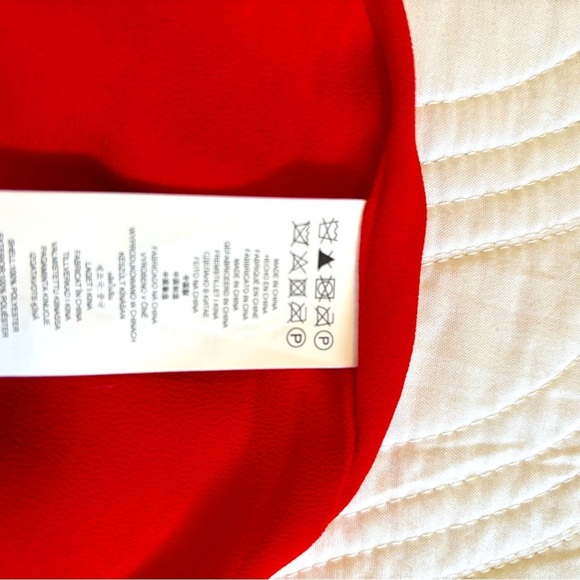 NWT Michael Kors XL Red Long Sleeve Cold Shoulder Dress; Vibrant, Avant Garde - Picture 7 of 8